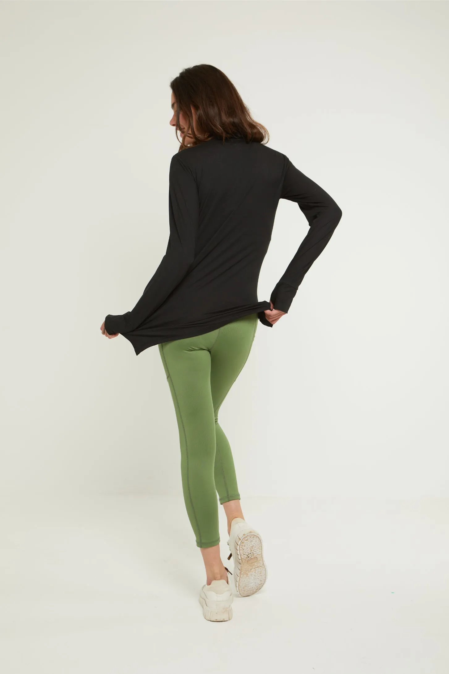 BE SOFT LONG SLEEVE TOP - BLACK