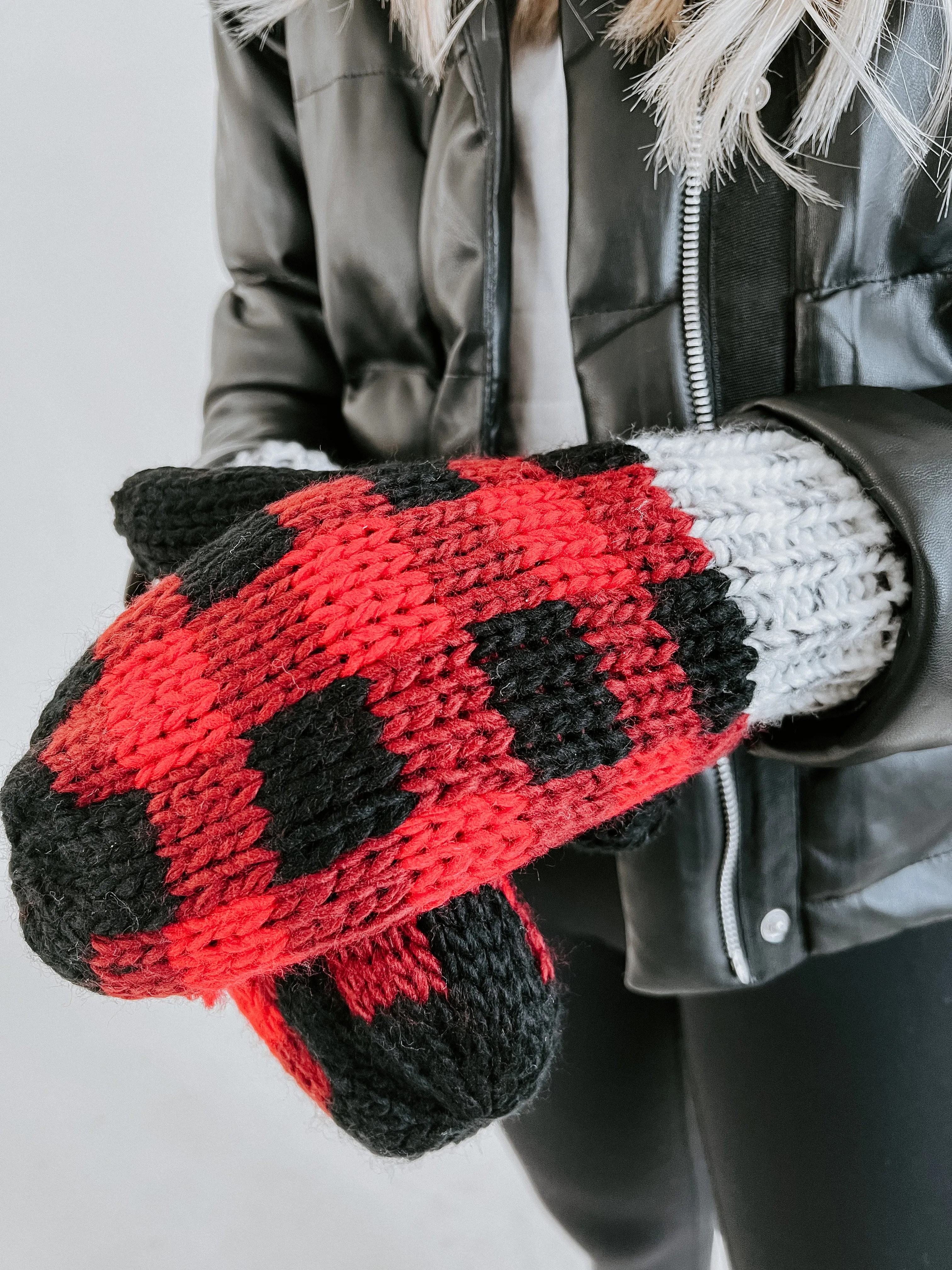 Buffalo Plaid Mittens